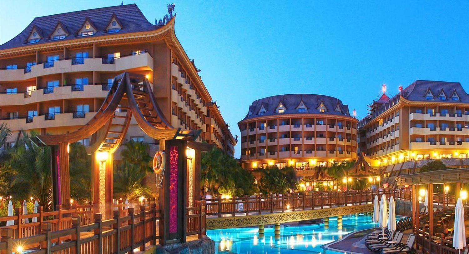 ROYAL DRAGON HOTEL на Turinclusive.ru