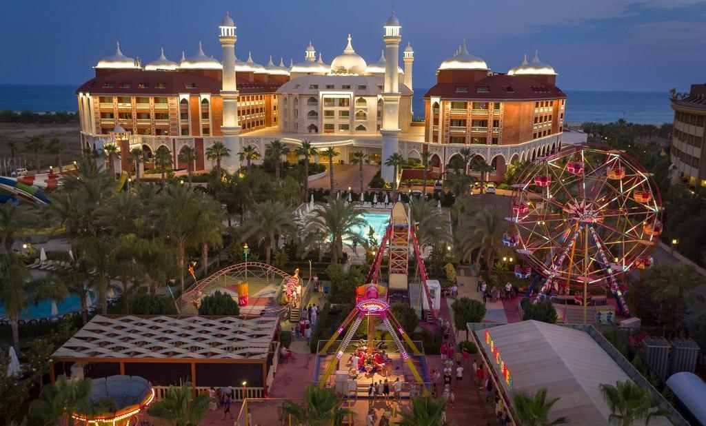 ROYAL TAJ MAHAL HOTEL на Turinclusive.ru